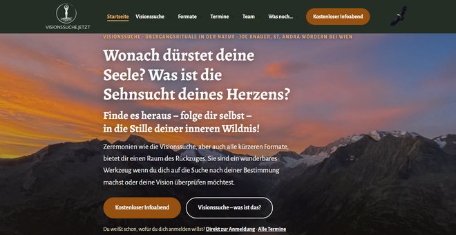 Website visionssuche.jetzt von Joe Knauer – Bergkette im Abendrot und die Einladung zum kostenlosen Infoabend